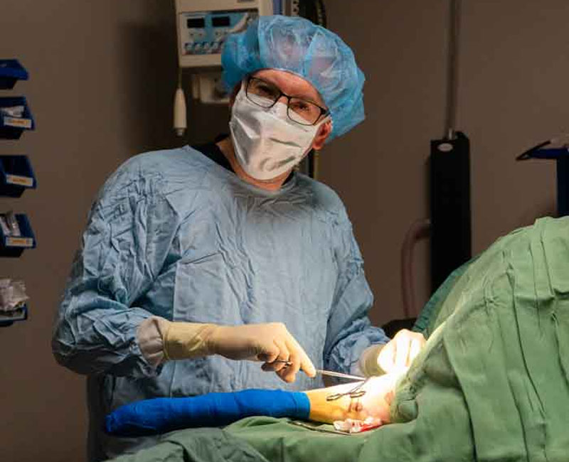 Dr Dario Performing Surgery - Hilton Vet Hospital